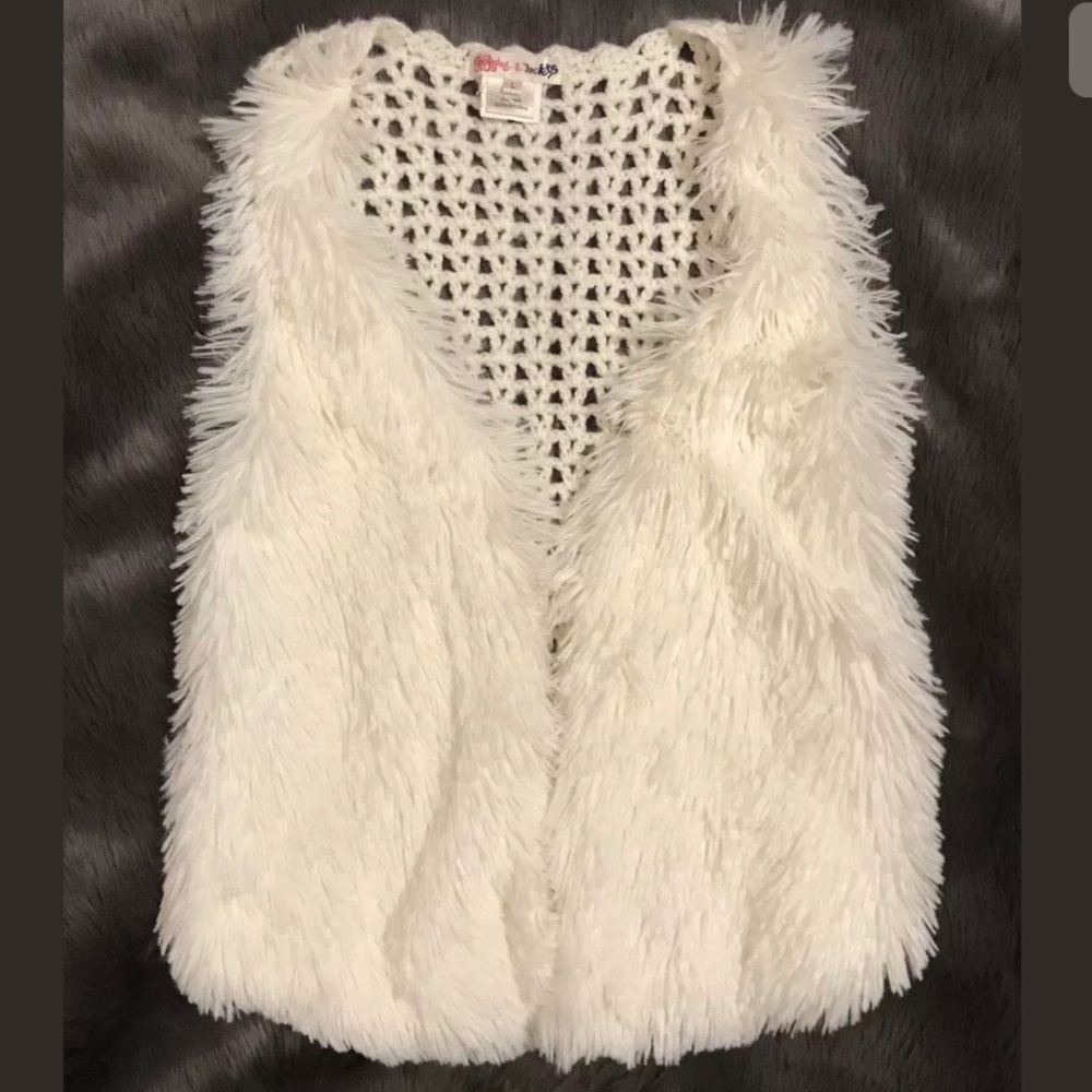 RAGDOLL & ROCKETS Faux Fur Sweater Vest Large